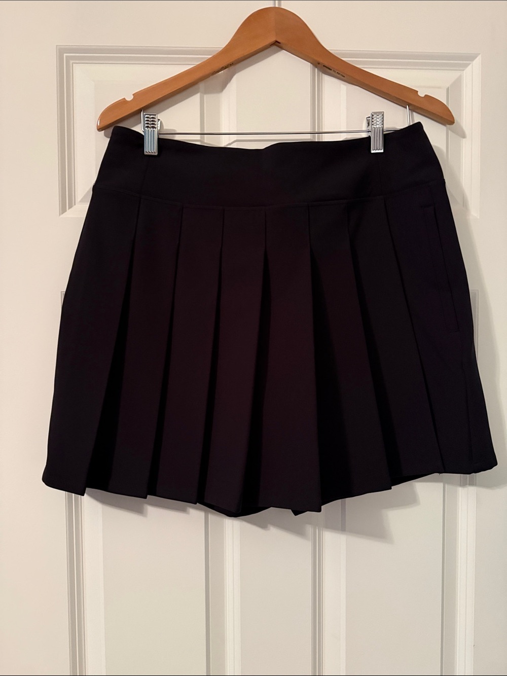 Athleta Black Pleated Tennis Skort